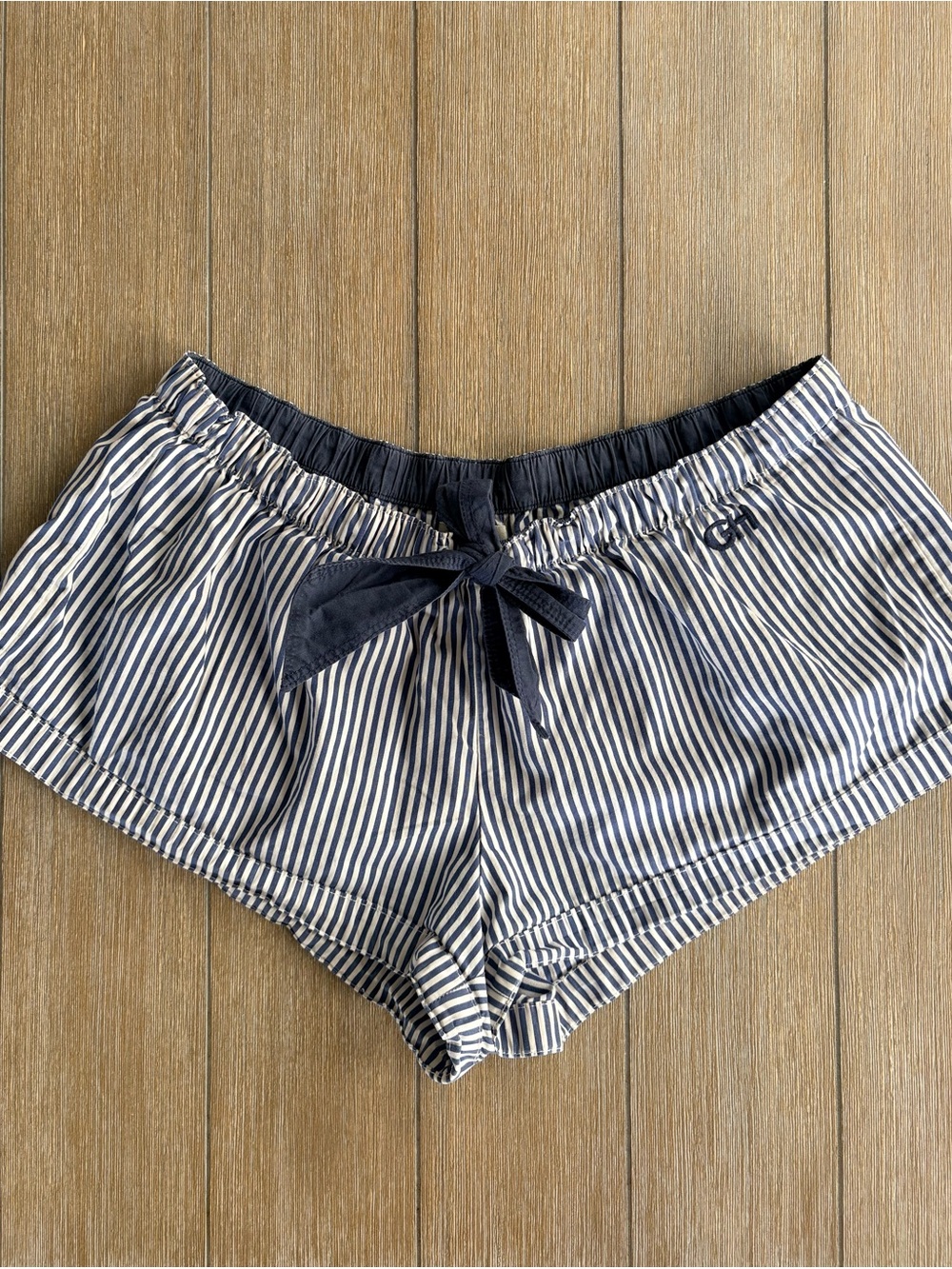 🌸Gilly Hicks Navy & White Striped Sleep Shorts with Tie Waist🌸